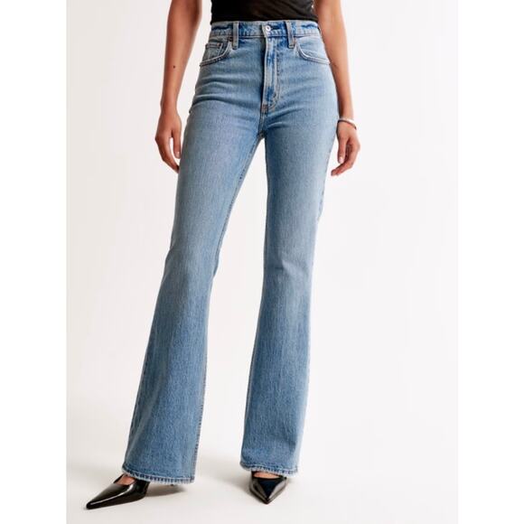 Abercrombie and Fitch, the vintage flare high-rise jeans size 30 - Picture 2 of 7